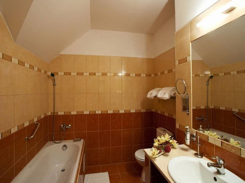 Hotel Savoy Ceske Budejovice Eksteriør billede